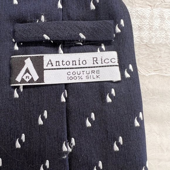 Antonio Ricci 100% Silk Necktie - Picture 4 of 4